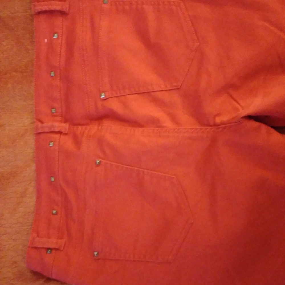 Pants - Picture 3 of 4